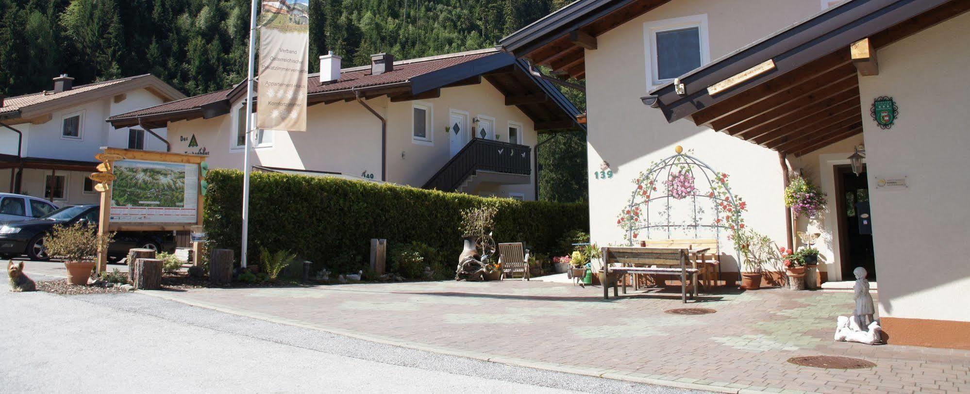 Das Taubenhaus Hollersbach im Pinzgau Esterno foto